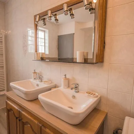 Appartement, Au Chant Des Oiseaux *